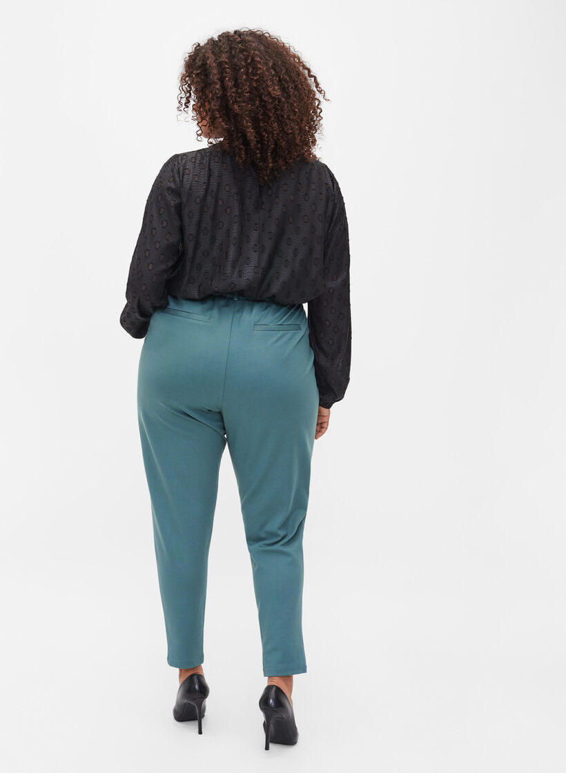 Cropped broek met zakken, Silver Pine, Model image number 1