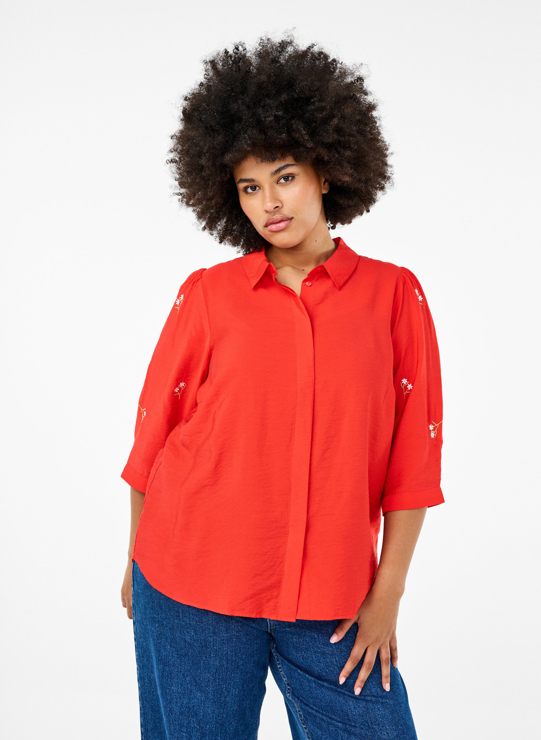 Zizzi Blouse met 3/4 mouwen en bloemenborduursel, Flame Scarlet, Model image number 0