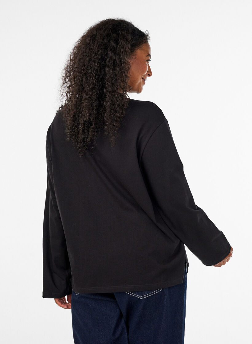 Basic T-shirt met lange mouwen, Zwart, Model image number 2