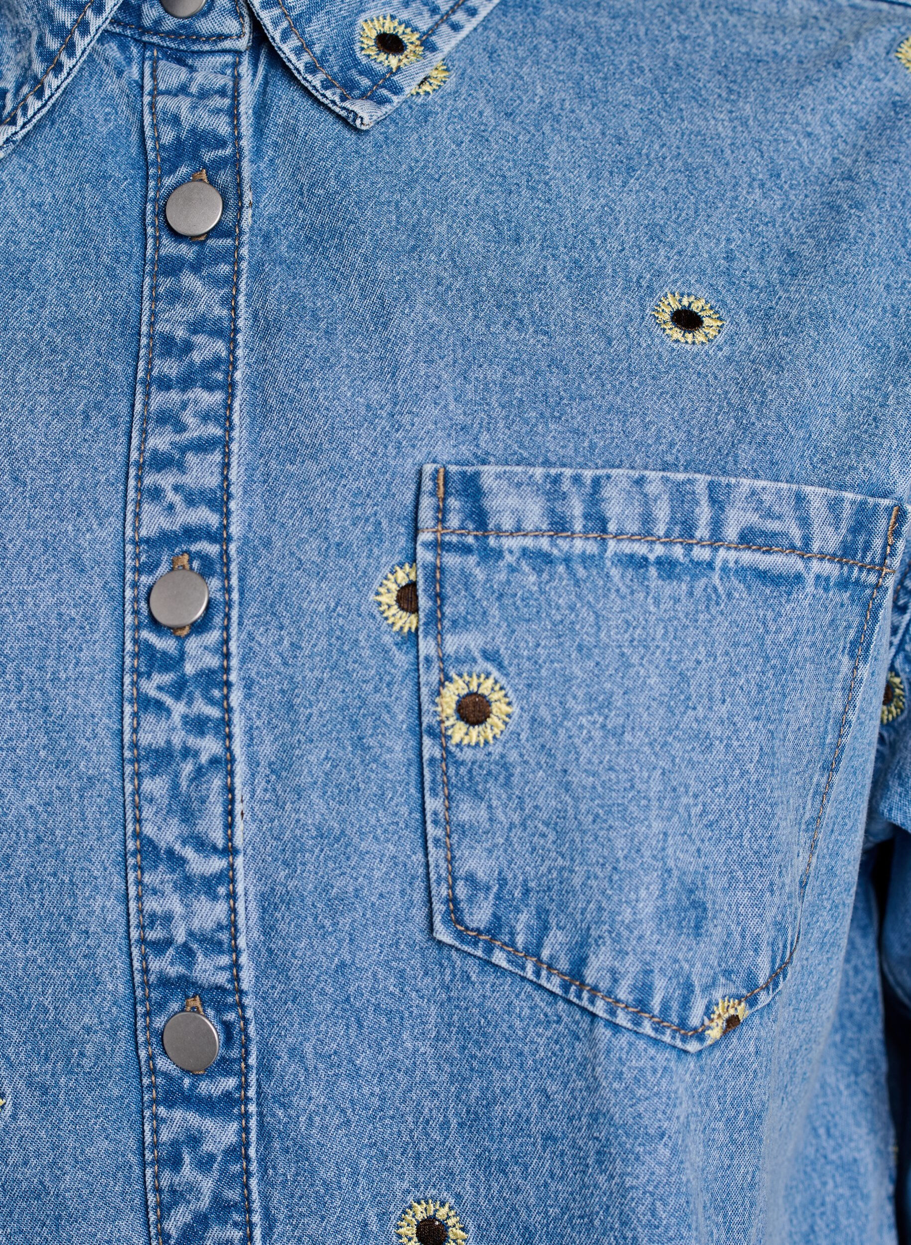 Zizzi Denim shirt met geborduurde bloemen, Blauw, Packshot image number 2