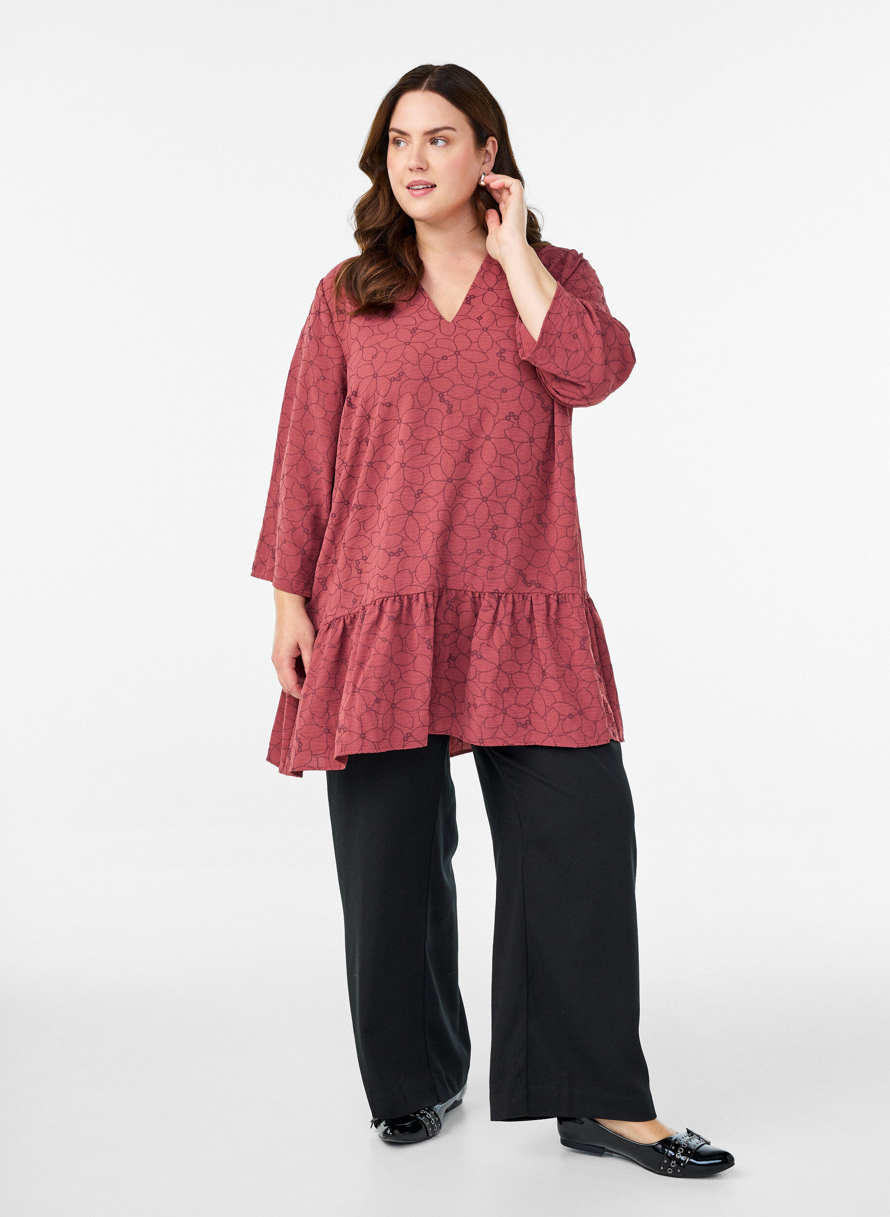 Zizzi Tunic met geborduurd bloemenpatroon en 3/4 mouwen, Roze, Model image number 1