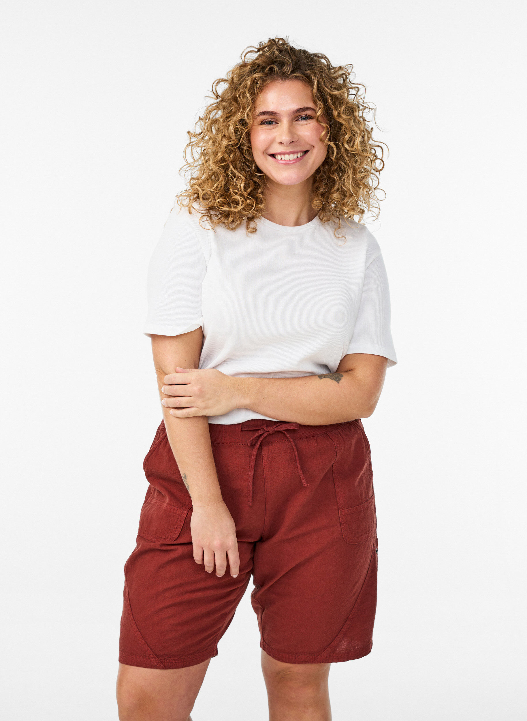 Losse katoenen short met zakken, Rood, Model