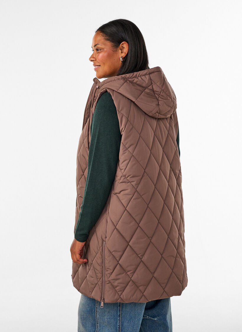 Halflang gewatteerd gilet met capuchon, Bruin, Model image number 2