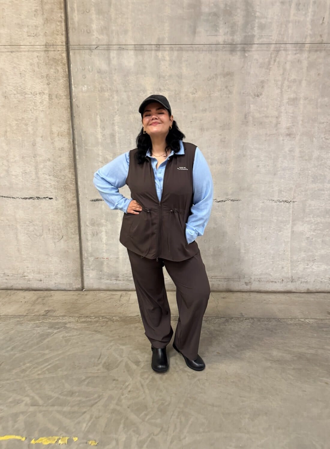 Bruine en blauwe tinten, , Model