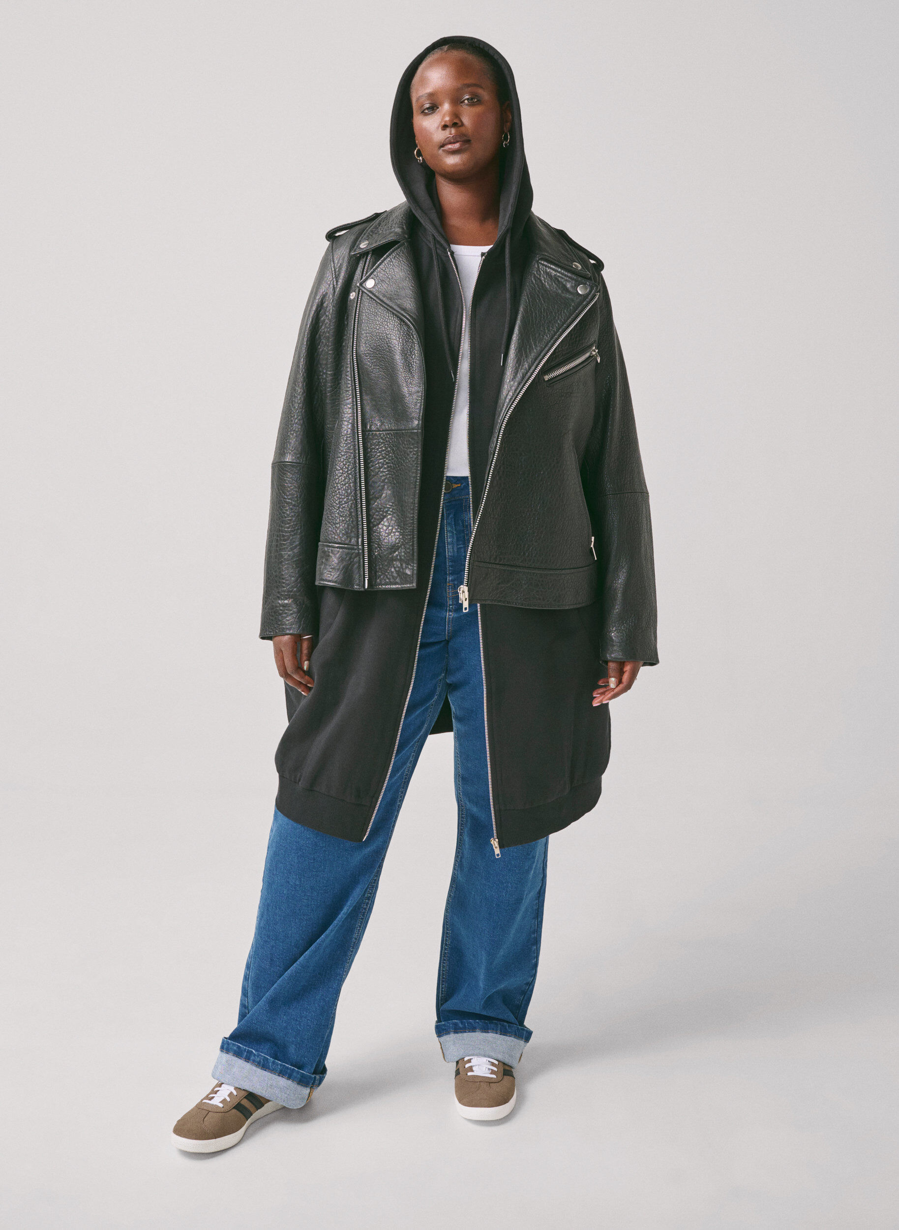 Zizzi Lang katoenen vest van sweatstof met capuchon, Zwart, Image image number 0