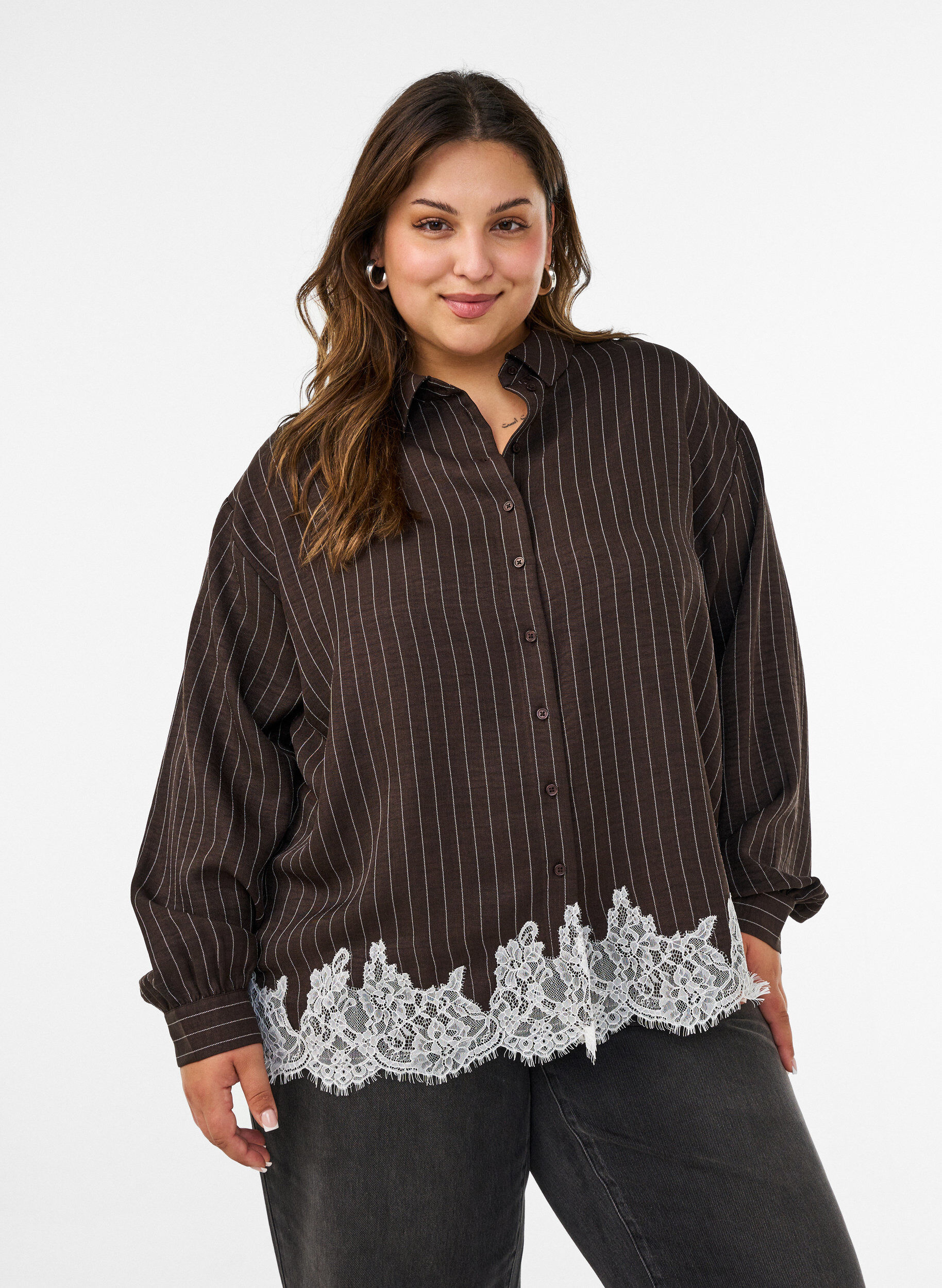 ZizziKrijtstreepblouse met kanten rand, Bruin, Model image number 0