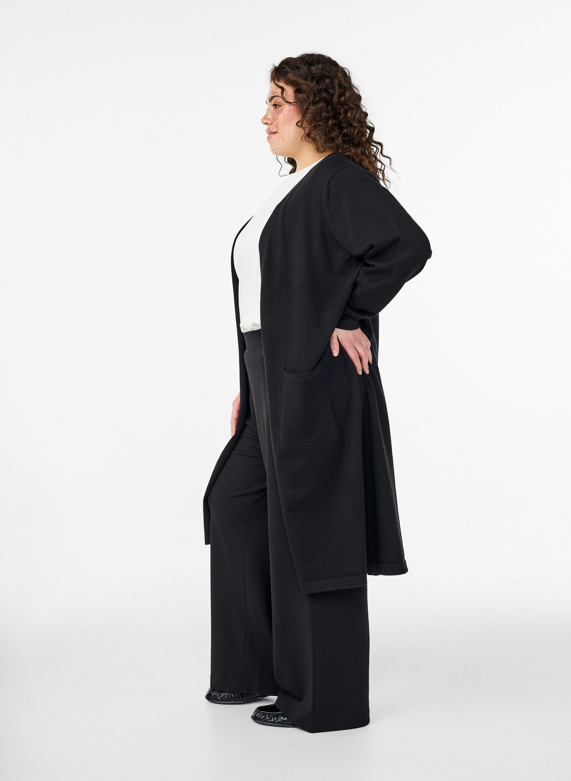 ZizziLang, open vest met zakken, Zwart, Model image number 2
