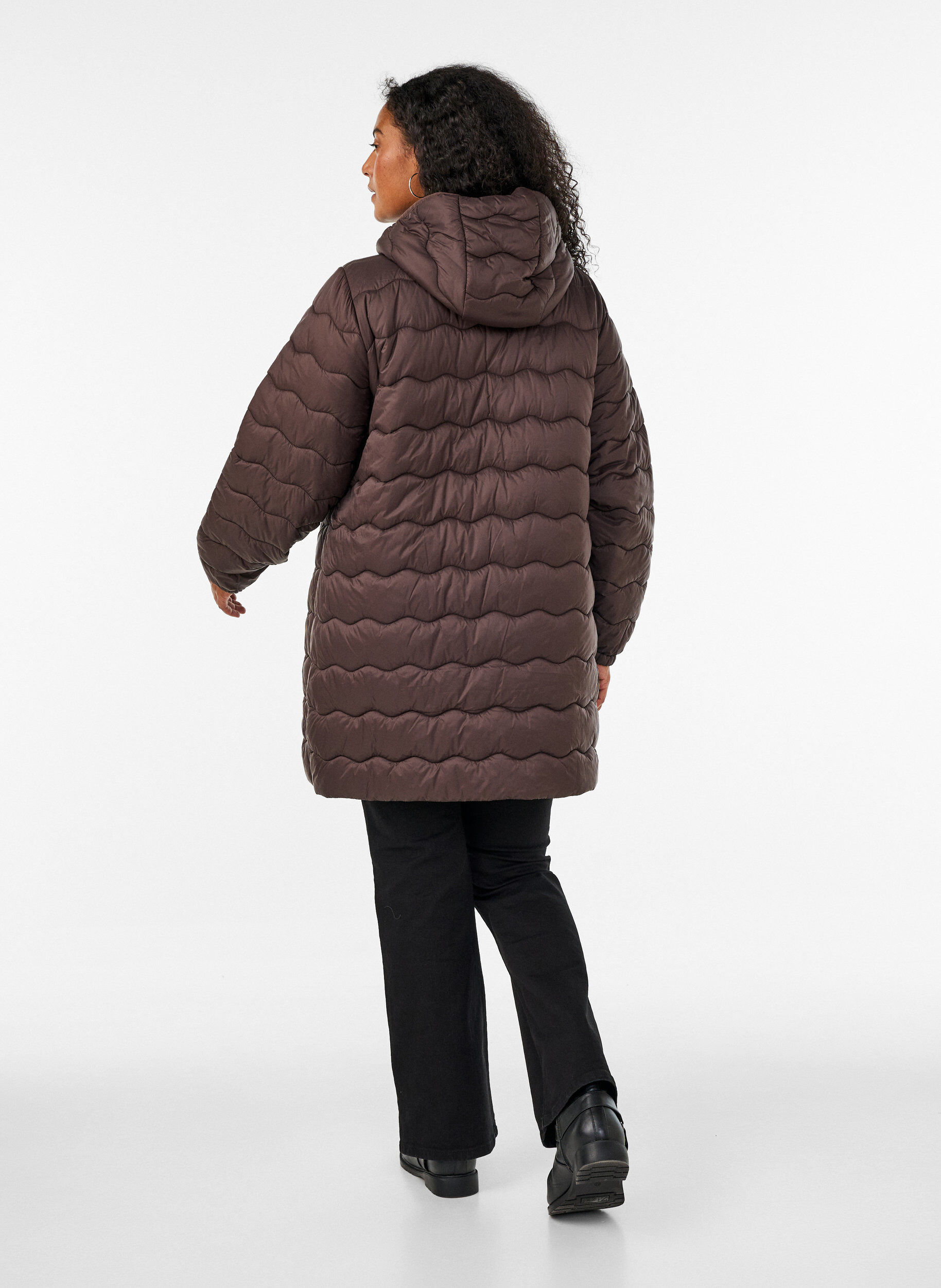ZizziGewatteerde jas, Bruin, Model image number 2