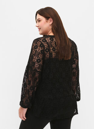 Kanten blouse met strikdetail, Black, Model image number 1