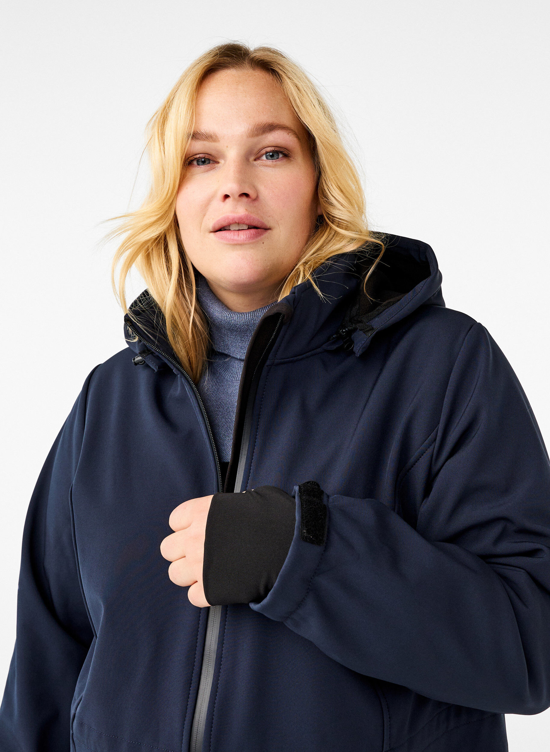 Zizzi Softshell jas met afneembare capuchon, Blauw, Model image number 3