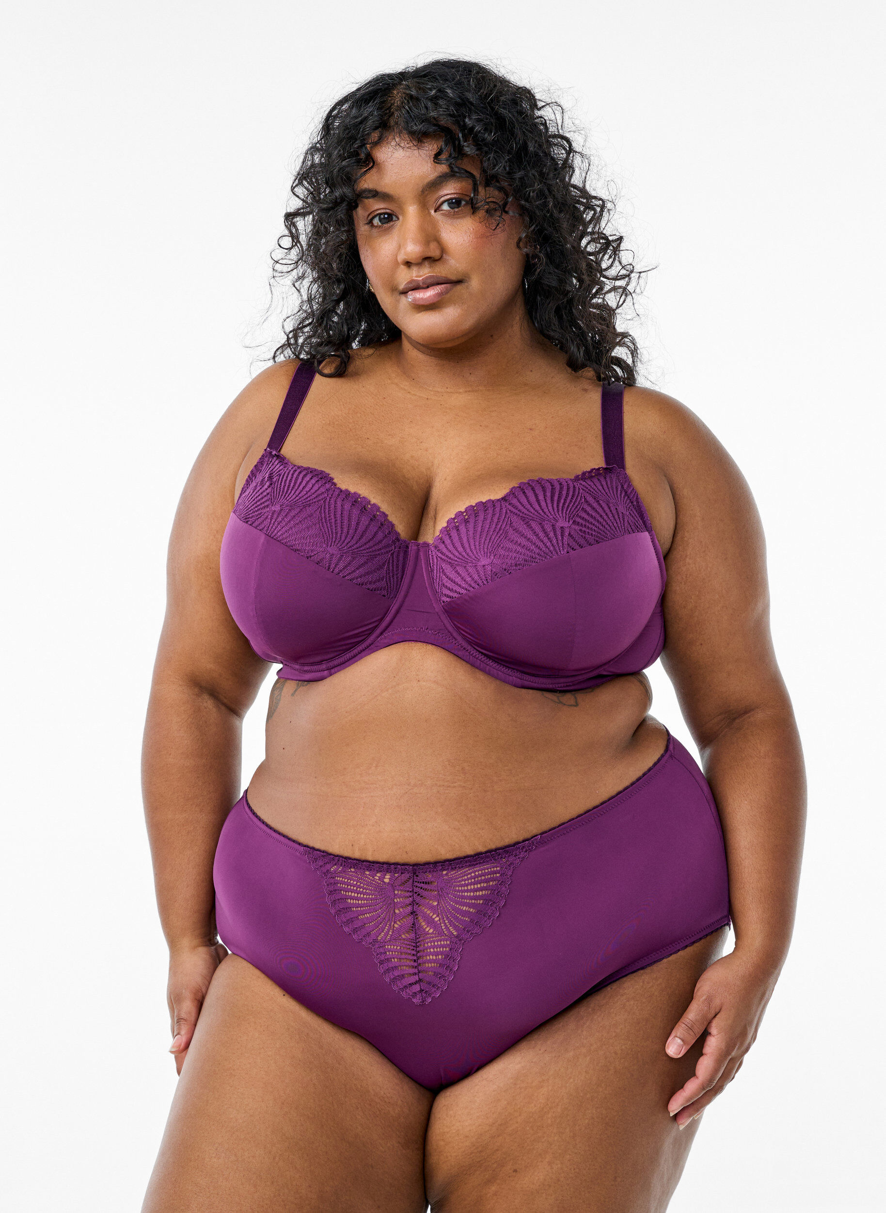 Zizzi Slipje van microvezels met kanten details, Donker Bordeaux, Model image number 0