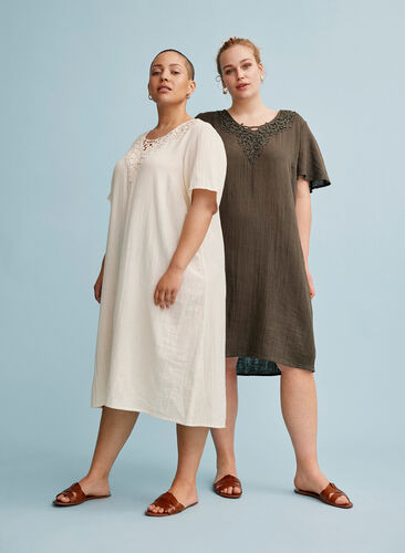 Katoenen jurk met korte mouwen en borduursel, Khaki As Sample, Image image number 0