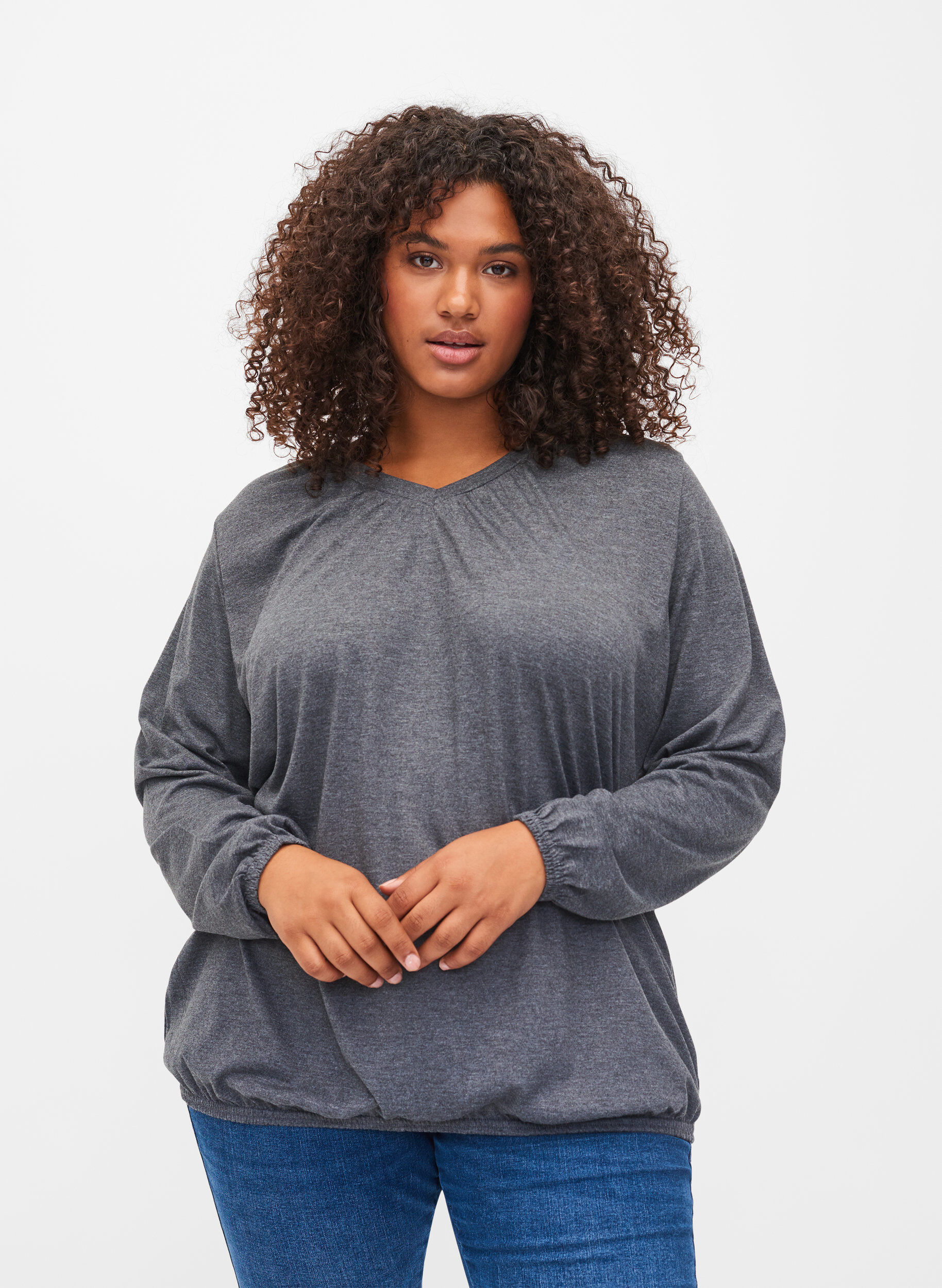 Zizzi Gem&ecirc;leerde top met lange mouwen en v-hals, Dark Grey Melange, Model image number 0