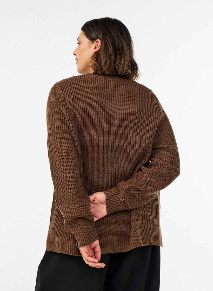 Gebreide blouse met ribstructuur en knoopdetails, Bruin, Model image number 2