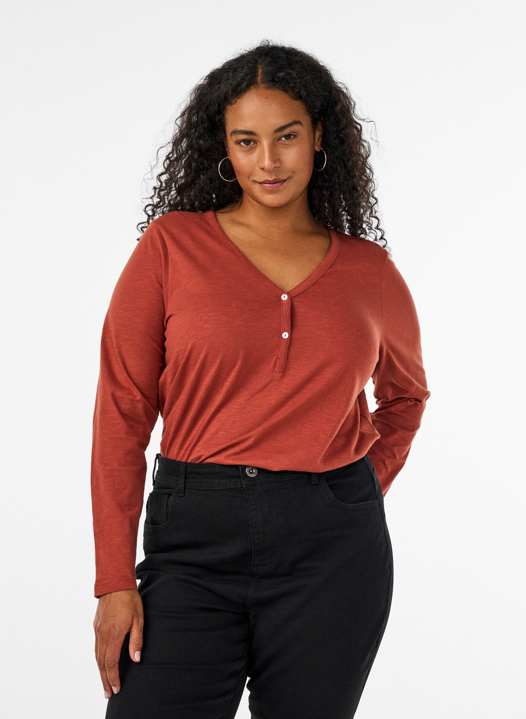 ZizziT-shirt met lange mouwen, V-hals en knopen, Bruin, Model image number 0