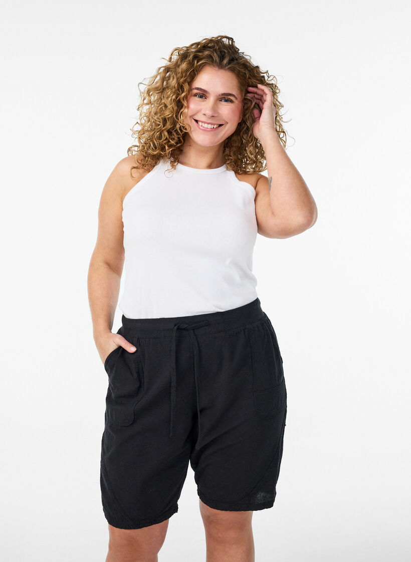 Losse katoenen short met zakken, Zwart, Model image number 0