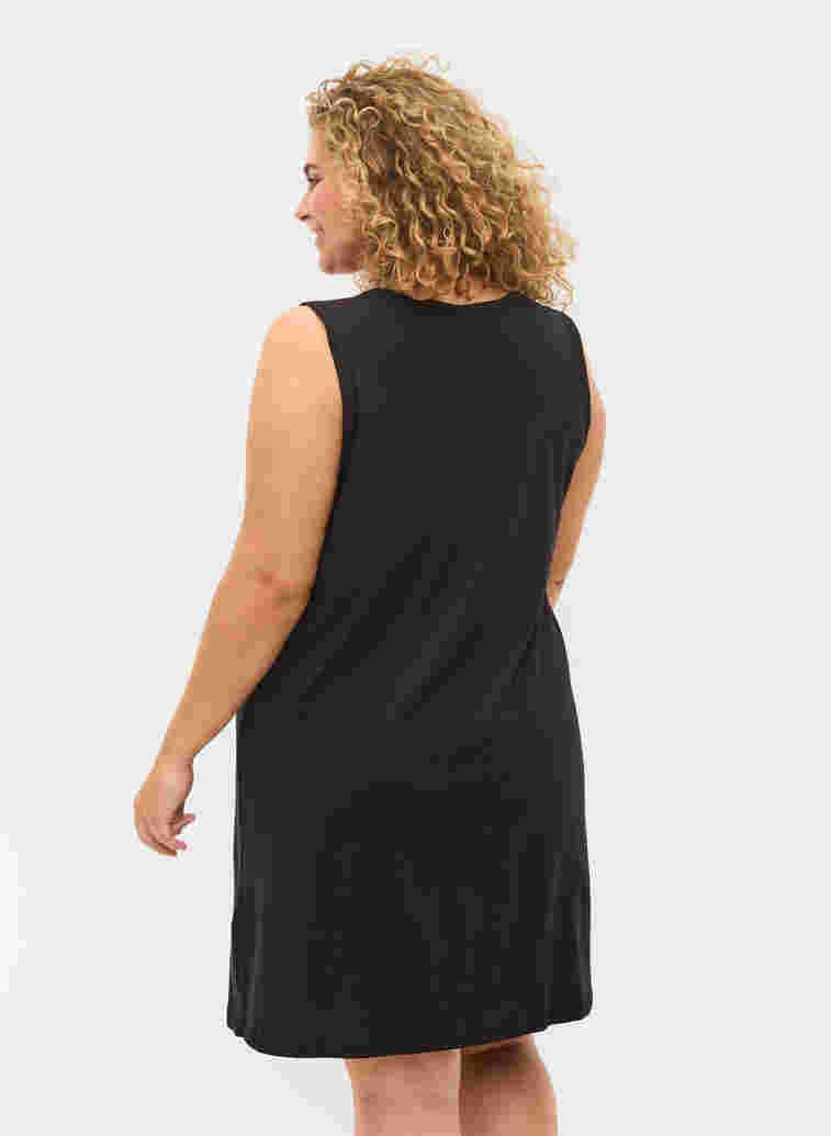Mouwloze nachtjapon met v-hals en riempje, Black, Model image number 1