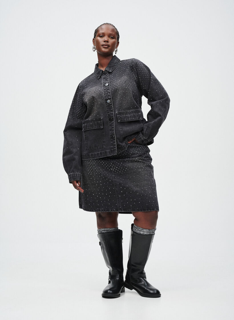 Denim met stenen details, , Model