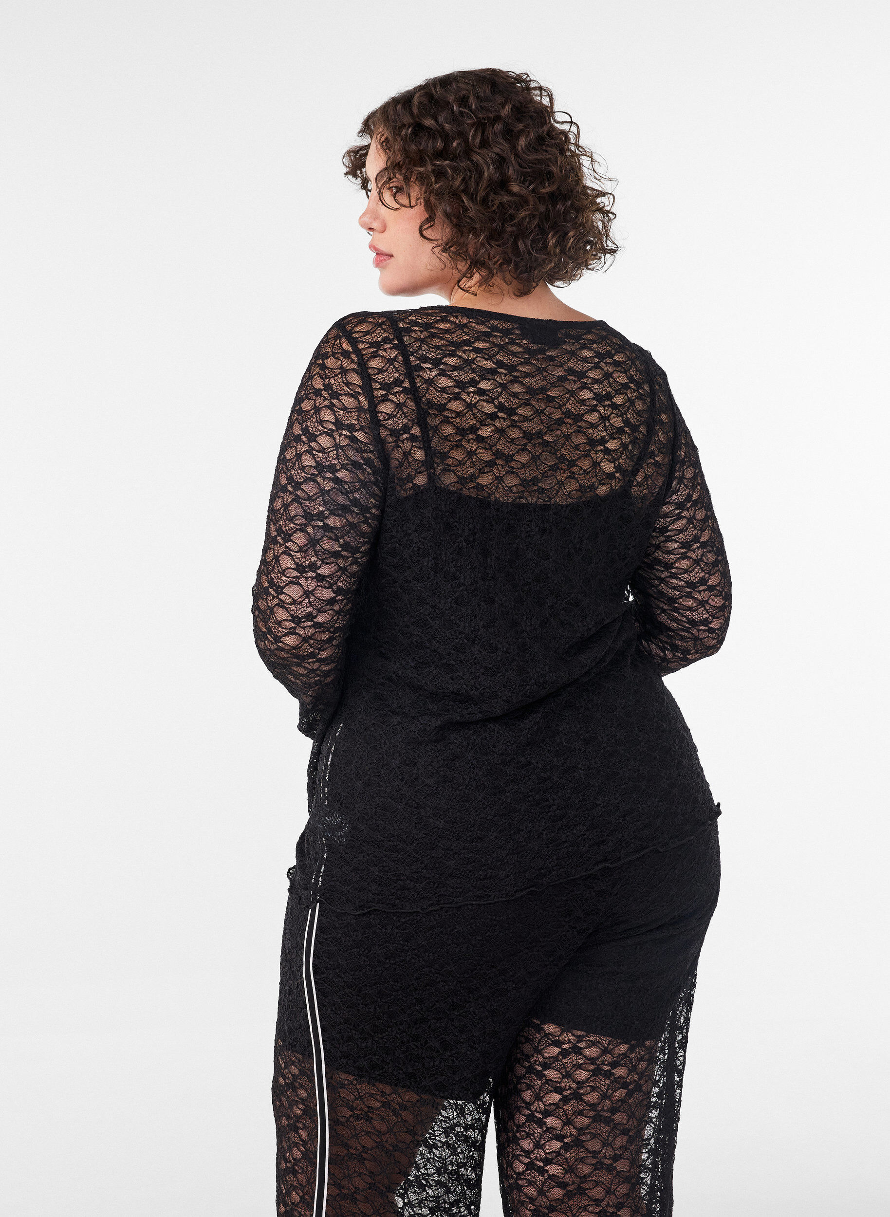 ZizziBlouse met lange mouwen van doorschijnend kant, Zwart, Model image number 2
