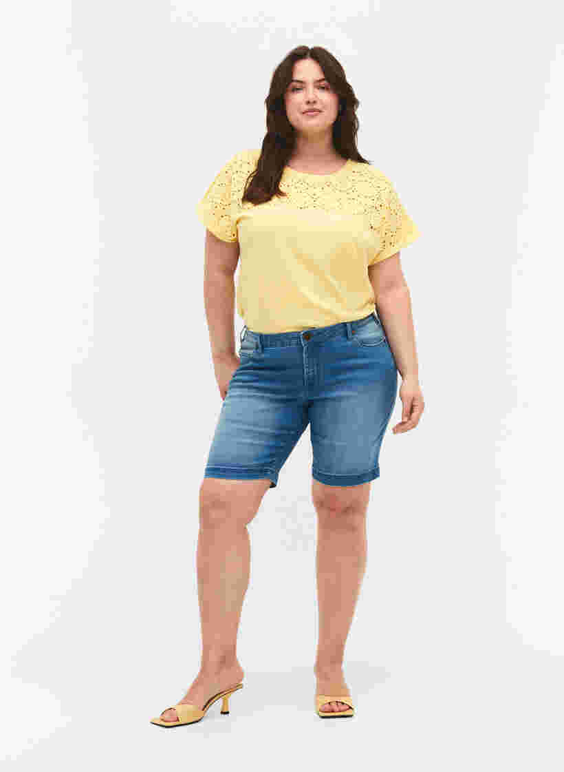 slim fit Emily shorts met normale taille, Light blue denim, Model image number 2