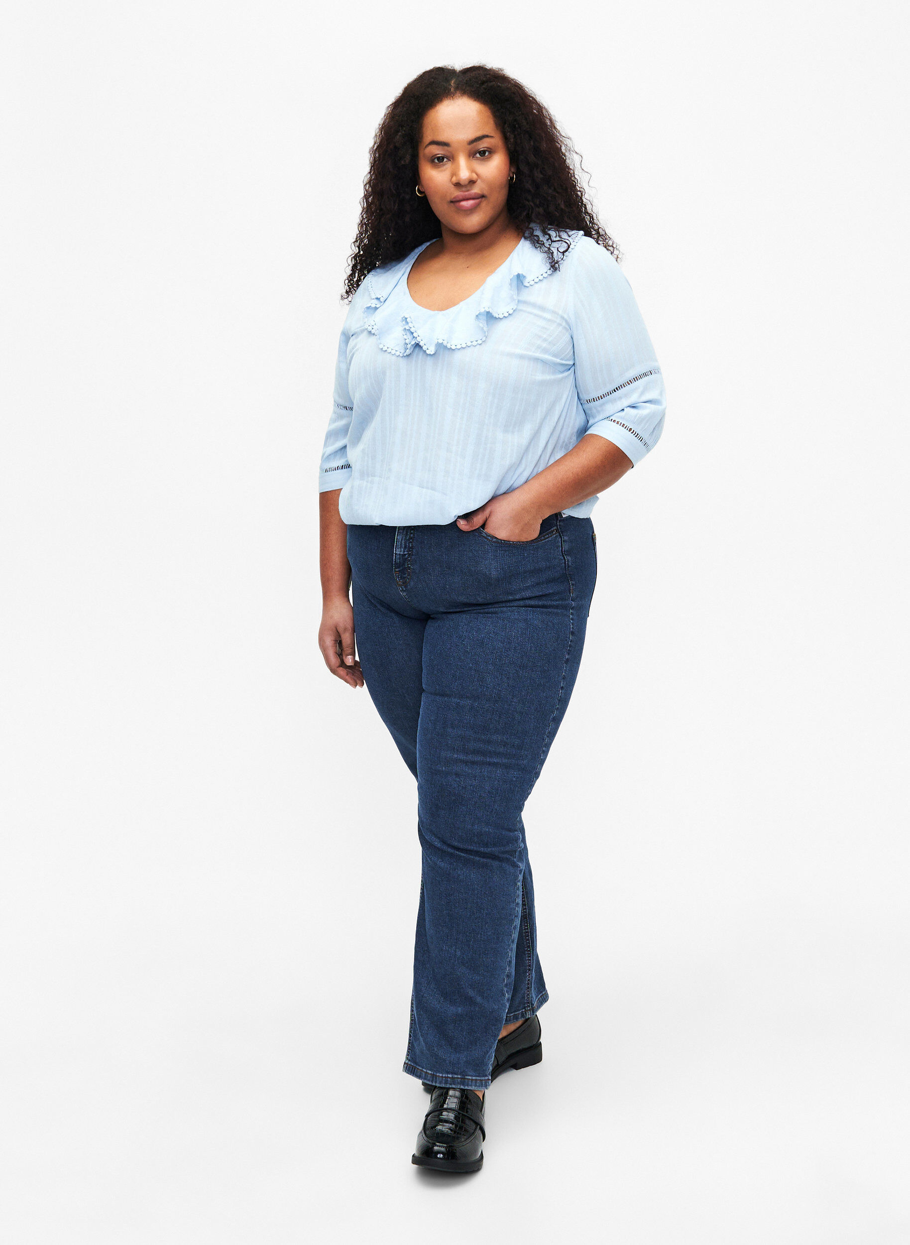 Zizzi Blouse met 3/4 mouwen en kant, Chambray Blue, Model image number 2