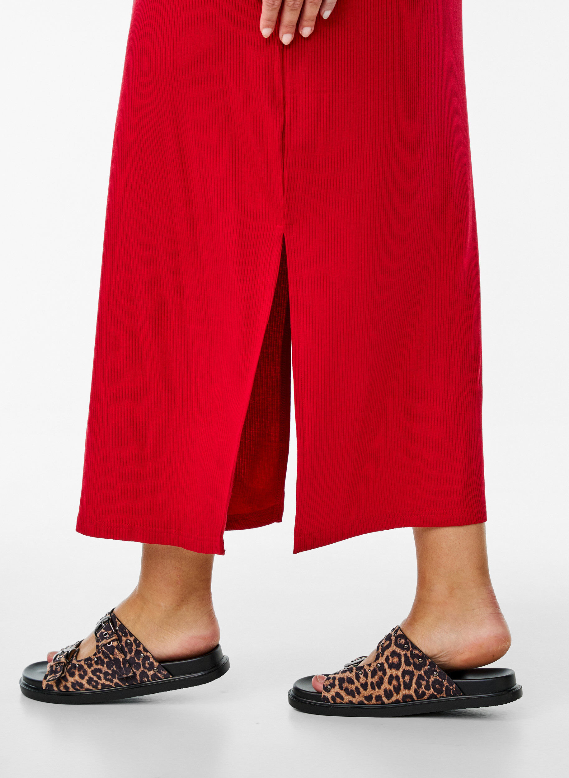 Zizzi Mouwloze, geribde jurk van viscose, Rood, Model image number 2