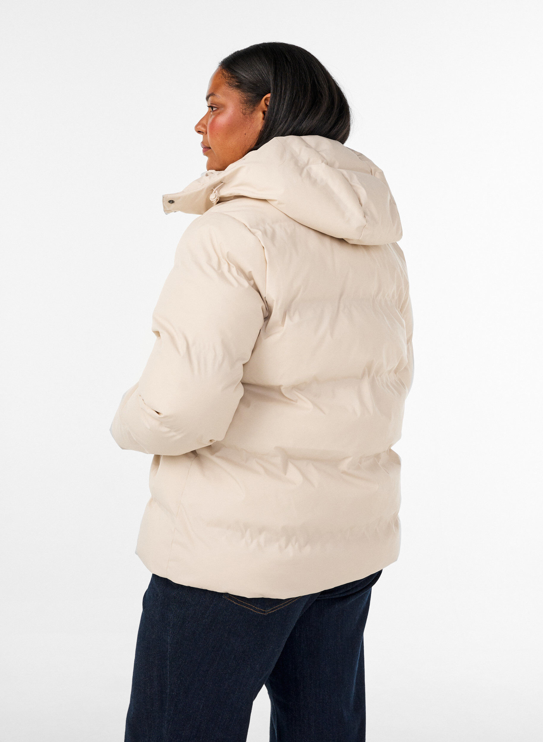 ZizziKorte gewatteerde jas met afneembare capuchon, Vanille, Model image number 2