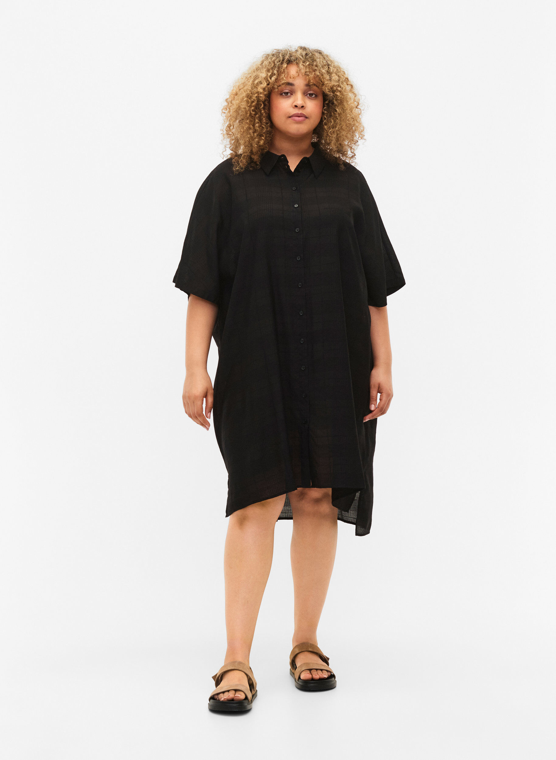 Zizzi Lang hemd van viscose met structuur, Black, Model image number 2