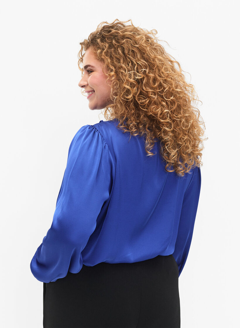 Satijnen overhemd blouse met ruches, Deep Ultramarine, Model image number 1