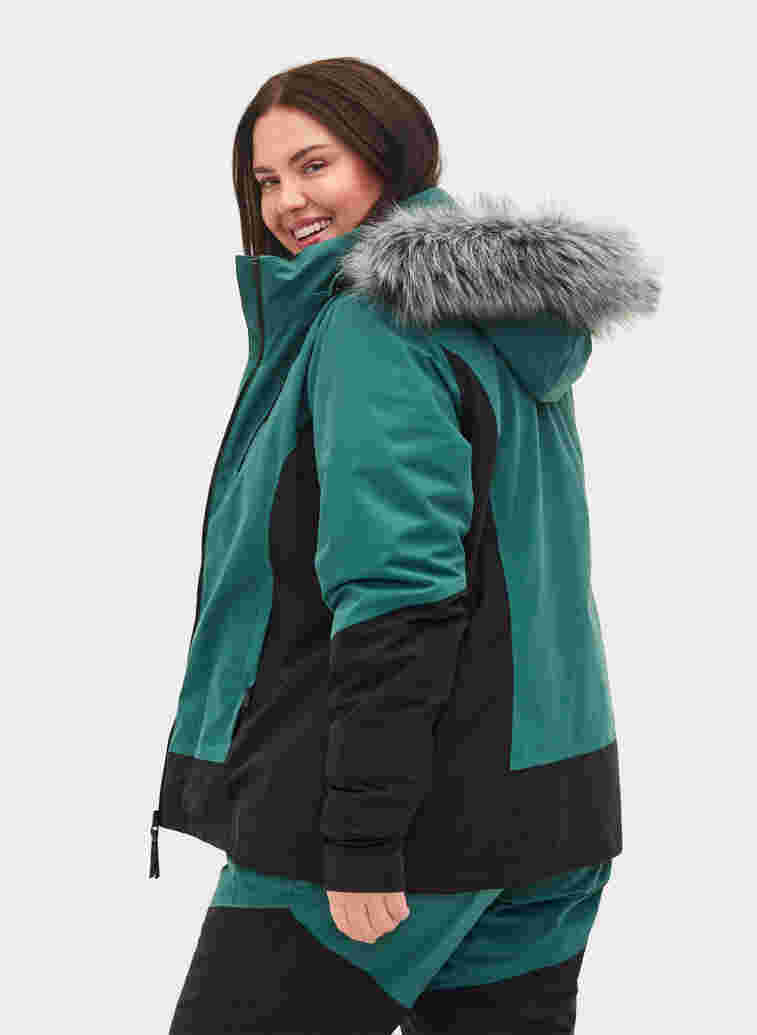 Ski jas met afneembare capuchon, Mallard Green Comb, Model