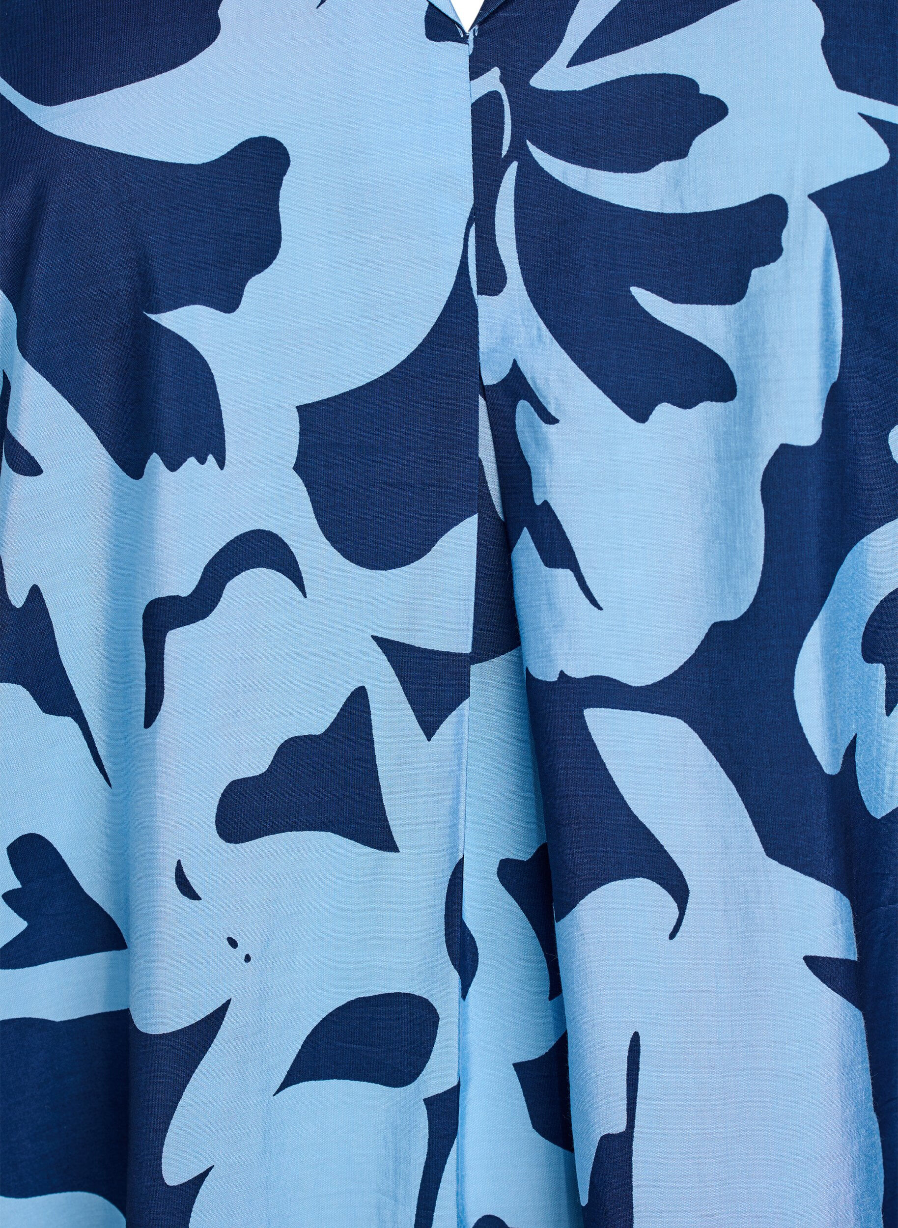 Zizzi Knielange jurk met print en V-hals, Blauw, Packshot image number 2