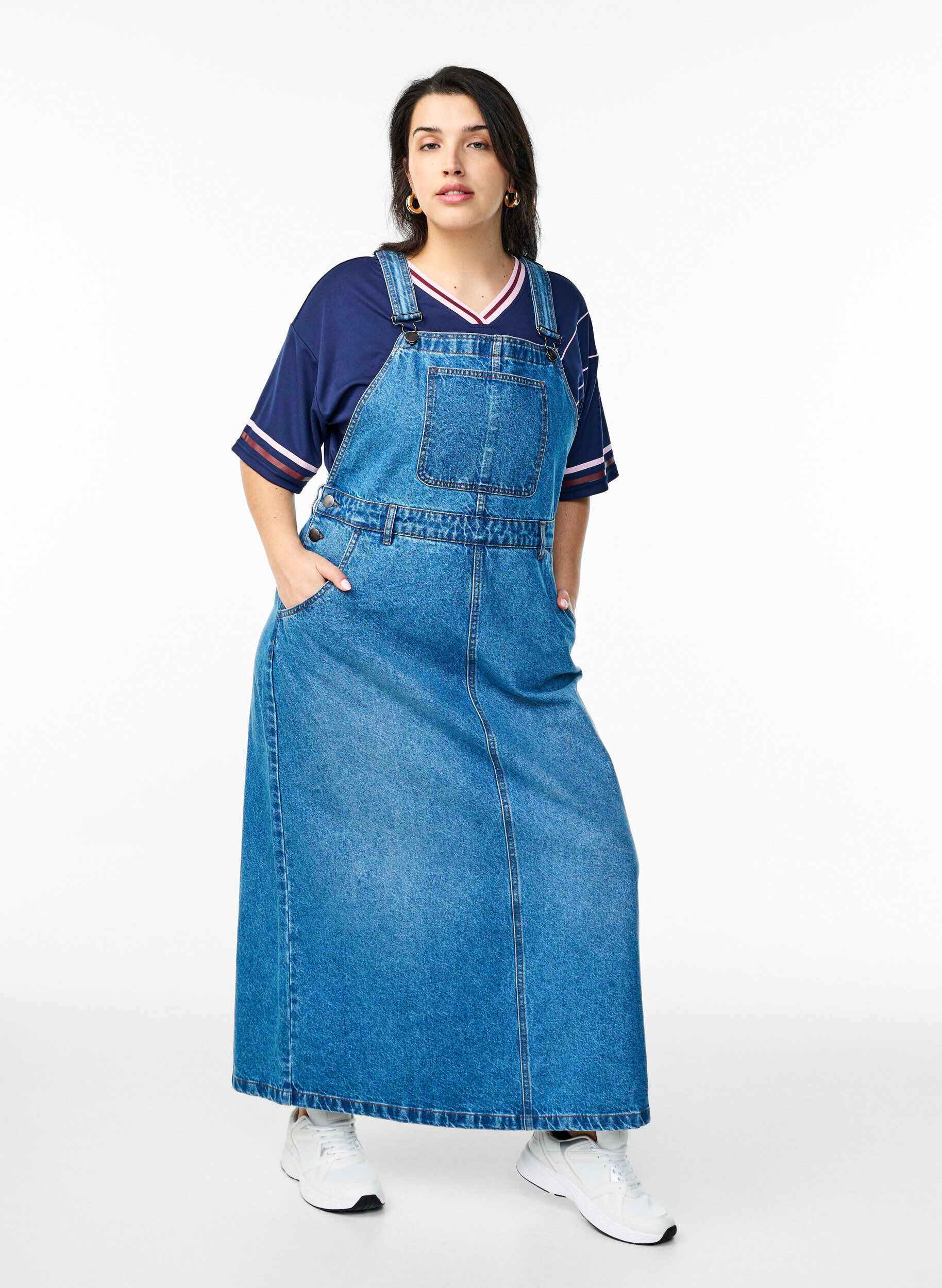 Zizzi Midi denim overall jurk, Blue Denim, Model image number 0
