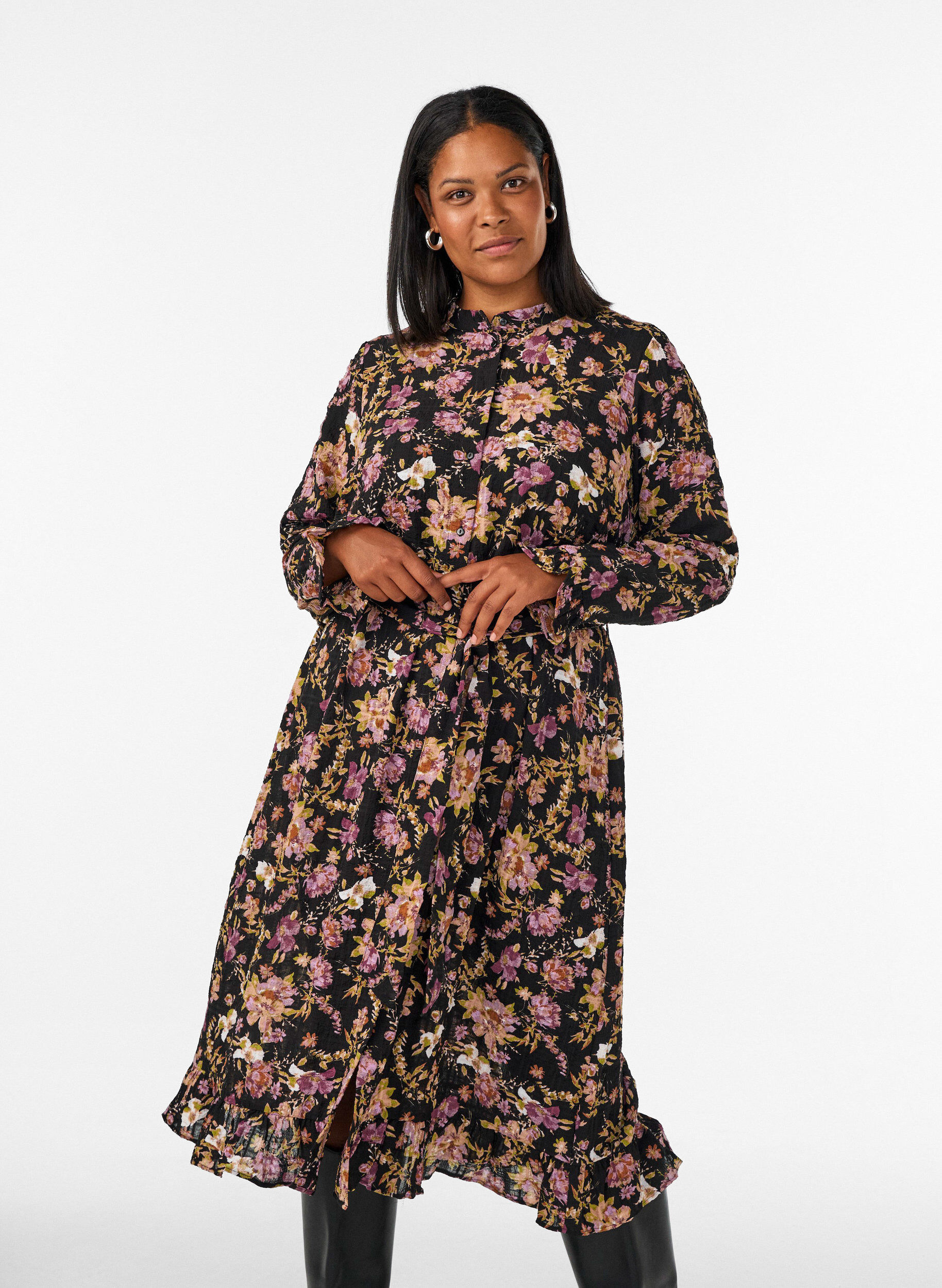 Midi-jurk met bloemenprint en afneembare strikceintuur, Zwart, Model
