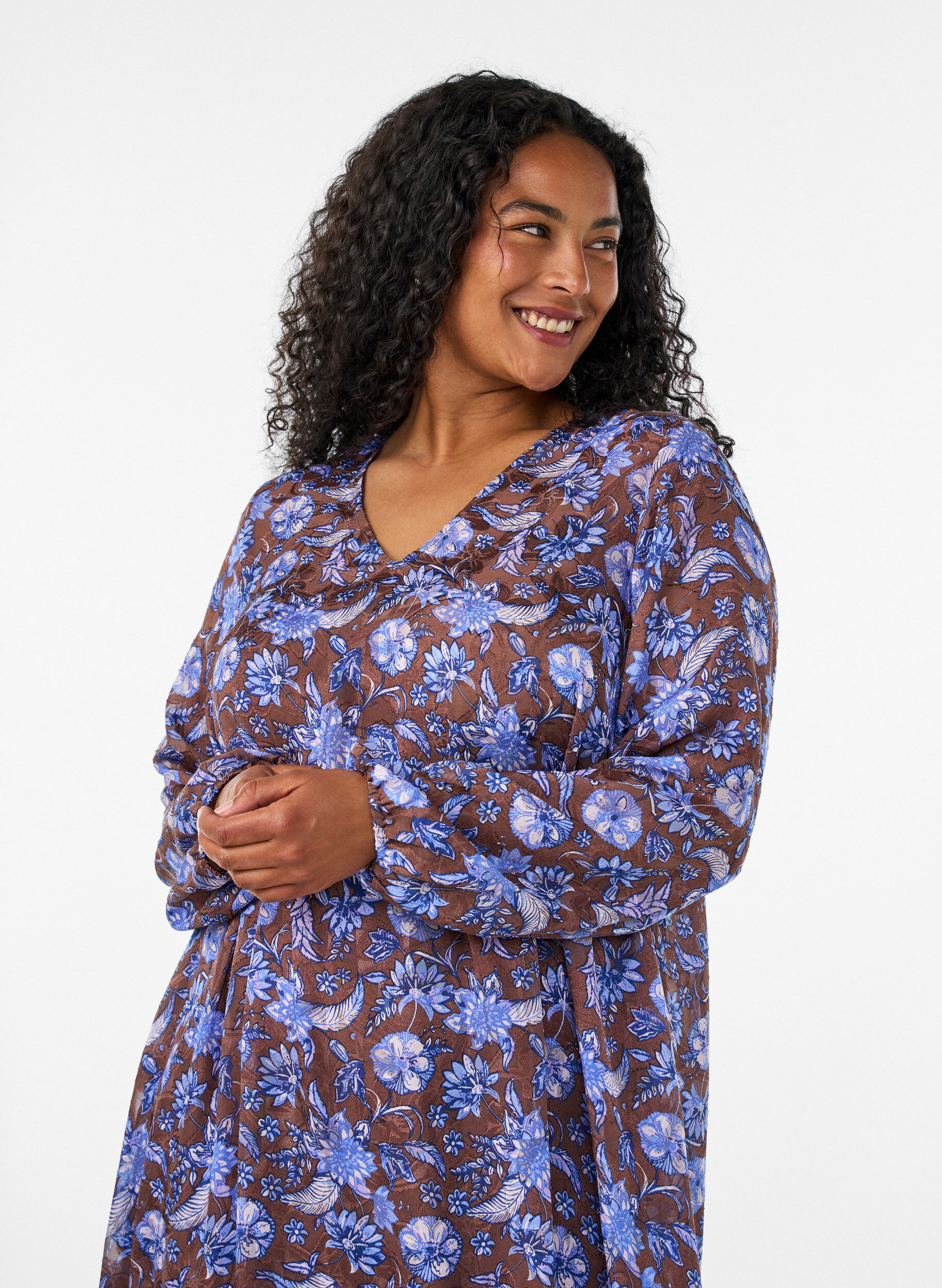 ZizziMidijurk met bloemenprint en ruchezoom, Bruin, Model image number 2
