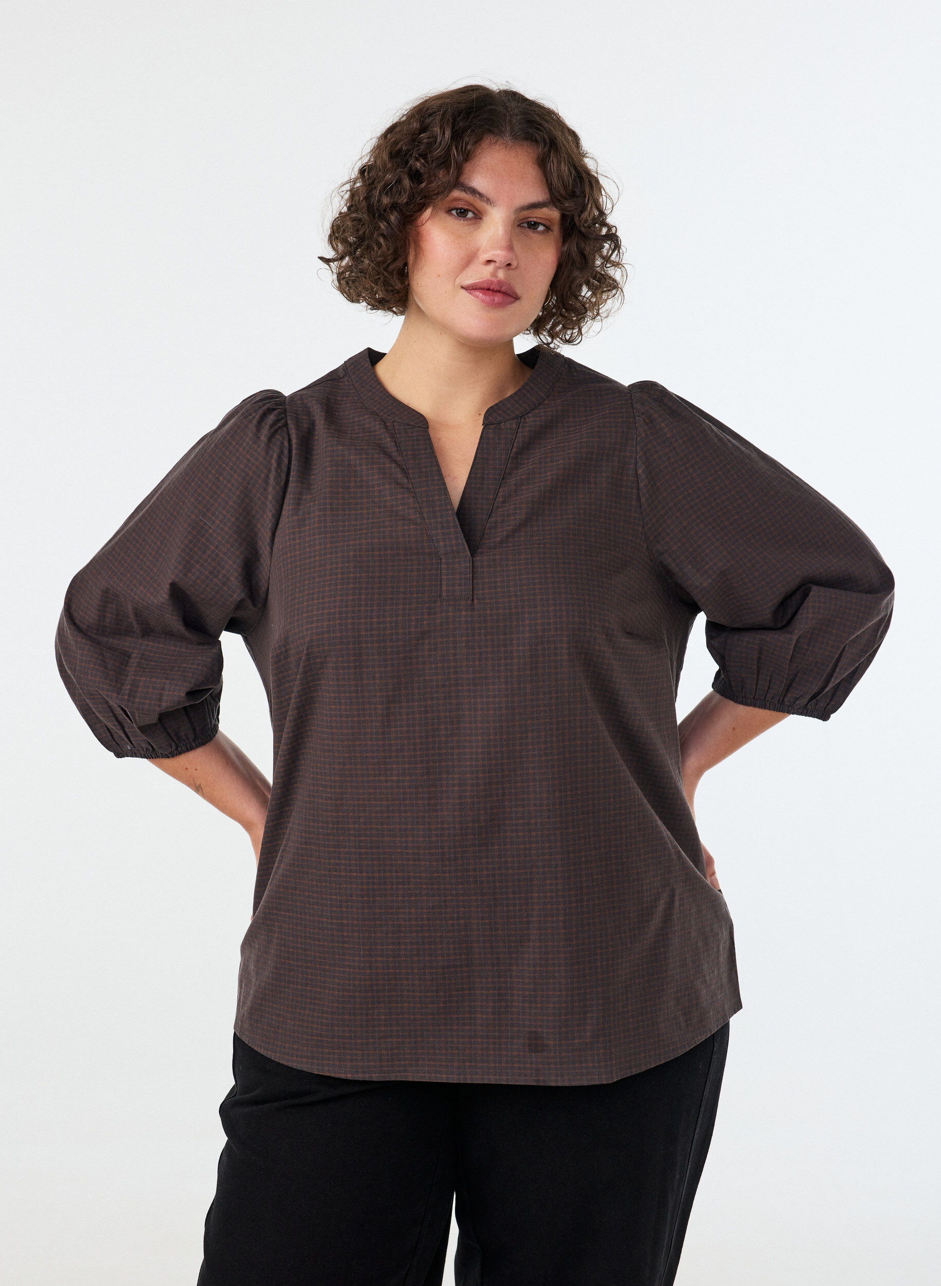 ZizziBlouse met ruitdessin, V-hals en 3/4-mouwen, Bruin, Model image number 0