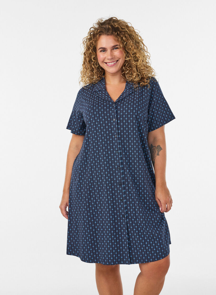 Katoenen nachtjapon met knoopsluiting, Blauw, Model image number 0