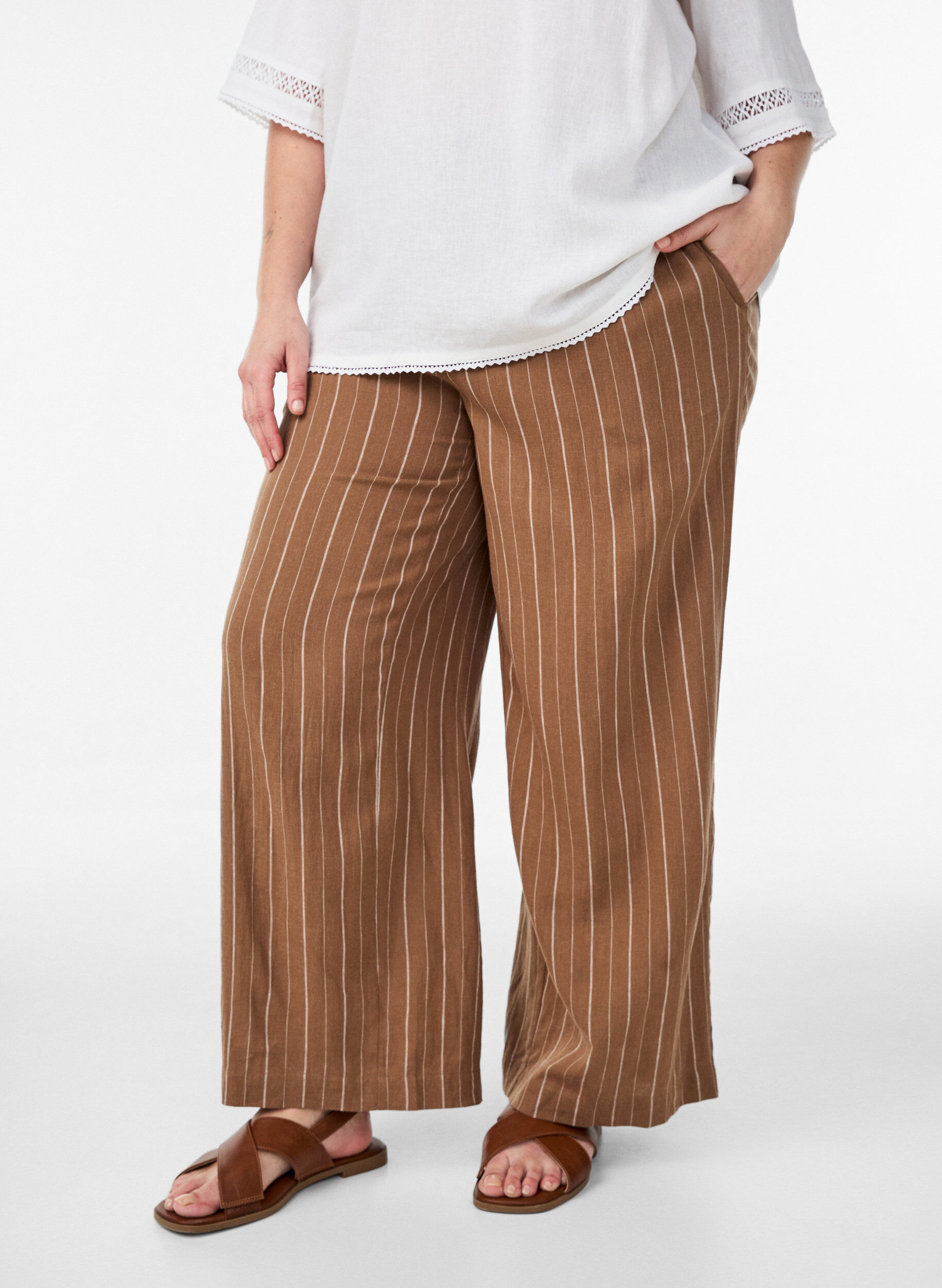 ZizziWijde linnen en viscose broek, Bruin, Model image number 2