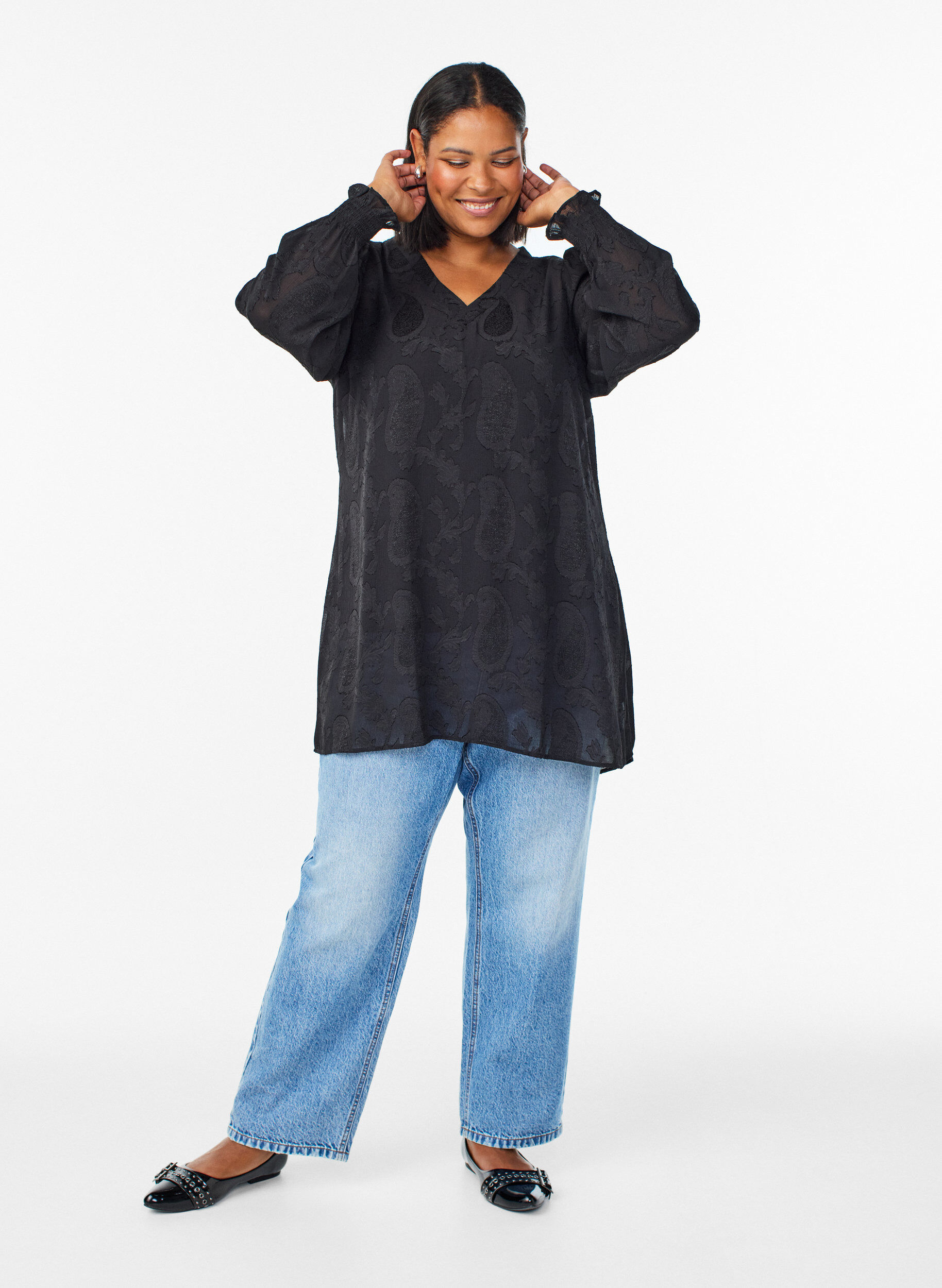 Zizzi Tunic met paisleytextuur en lange mouwen, Zwart, Model image number 1