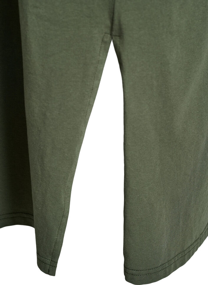 Midi T-shirt jurk met V-hals, Groen, Packshot image number 3