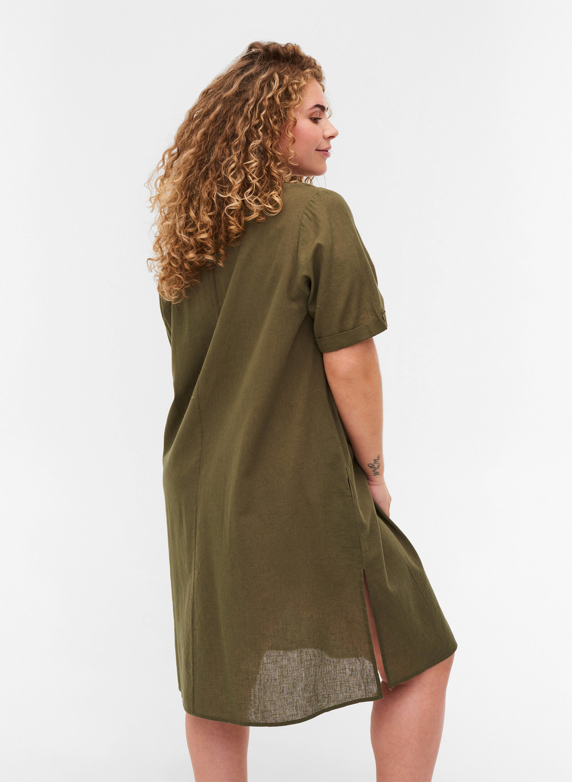 Zizzi Jurk met korte mouwen van katoenmix met linnen, Ivy Green, Model image number 1