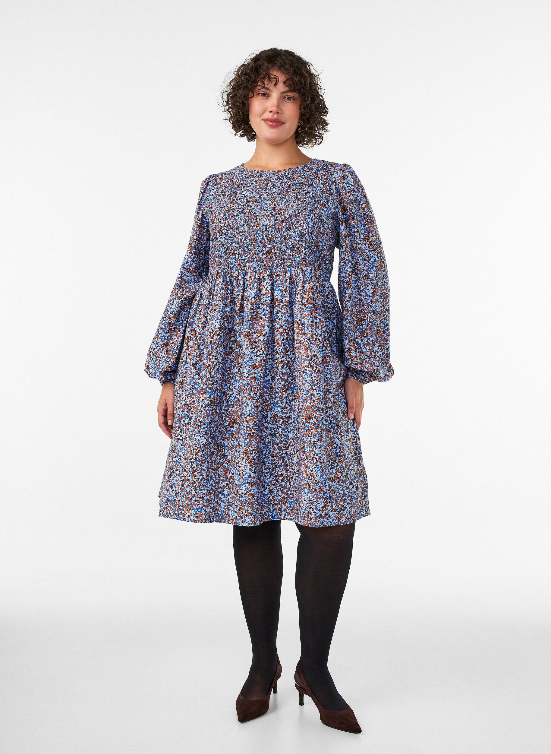 ZizziViscose jurk met smock en een all-over patroon, Blauw, Model image number 1