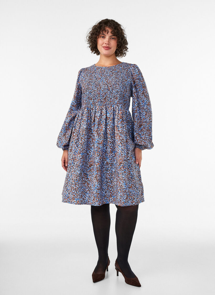 Viscose jurk met smock en een all-over patroon, Blauw, Model image number 1