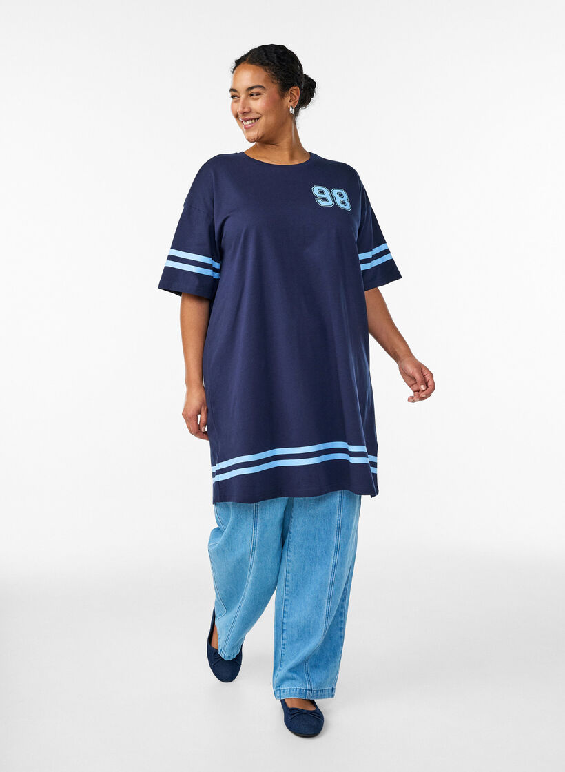 Kort T-shirtjurkje met sportieve details, Blauw, Model image number 1
