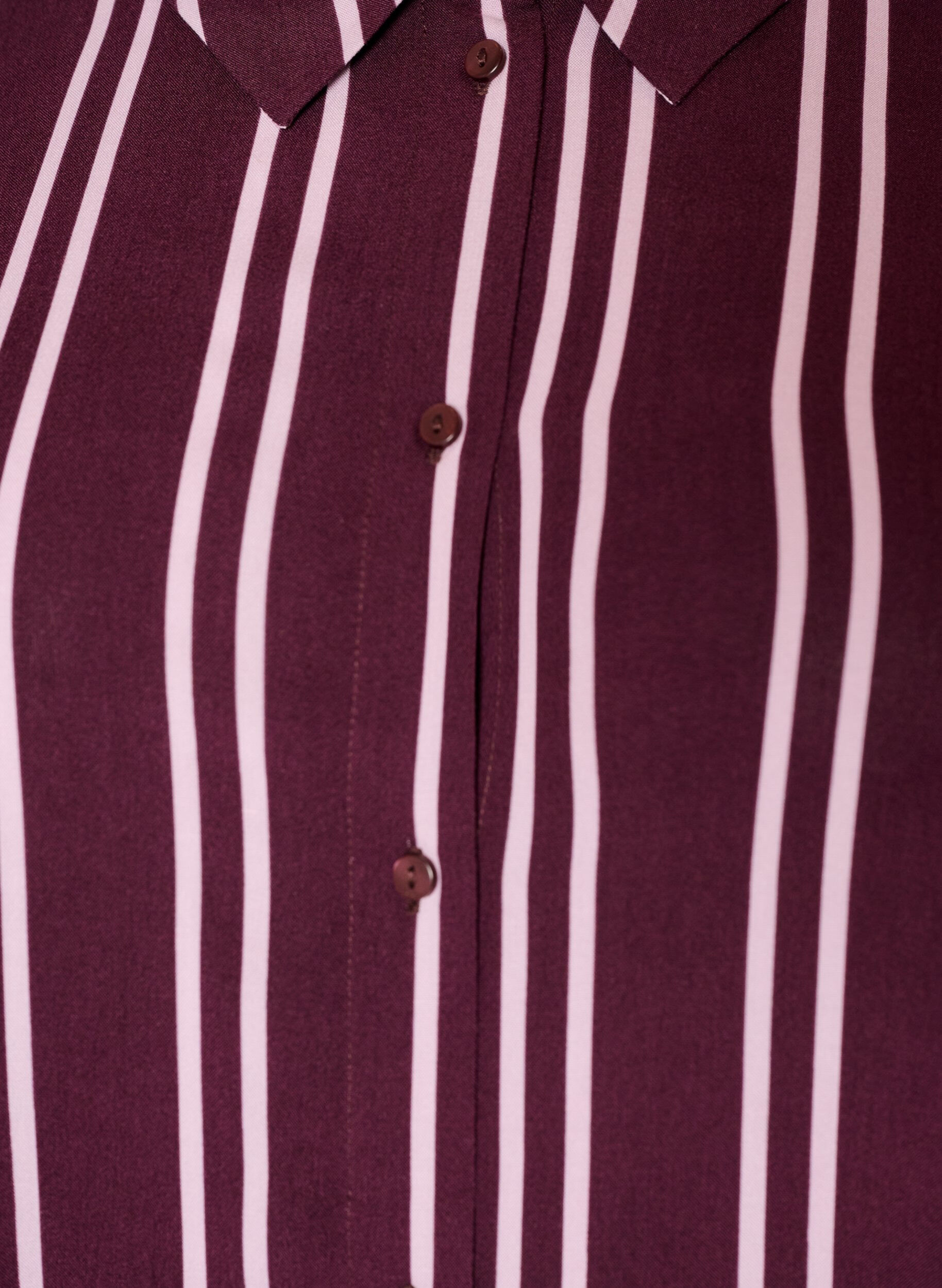 ZizziGestreept nachthemd, Donker Bordeaux, Packshot image number 2