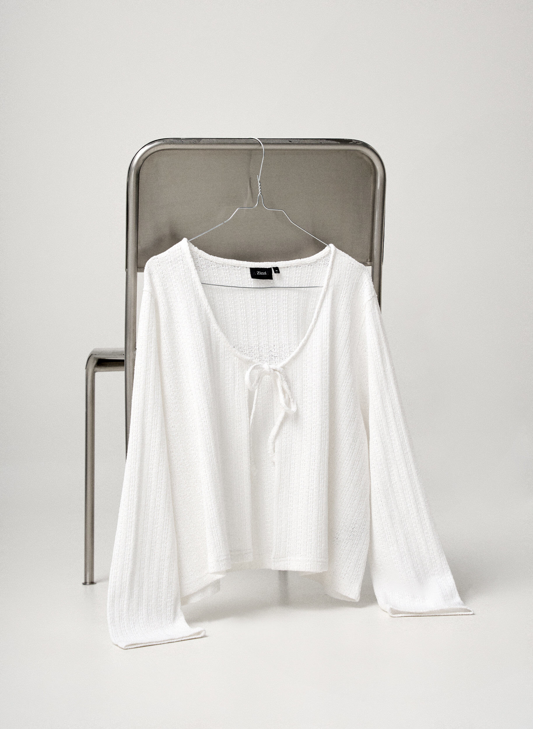 Zizzi Cardigan met textuur en strik voorkant, Wit, Image image number 0