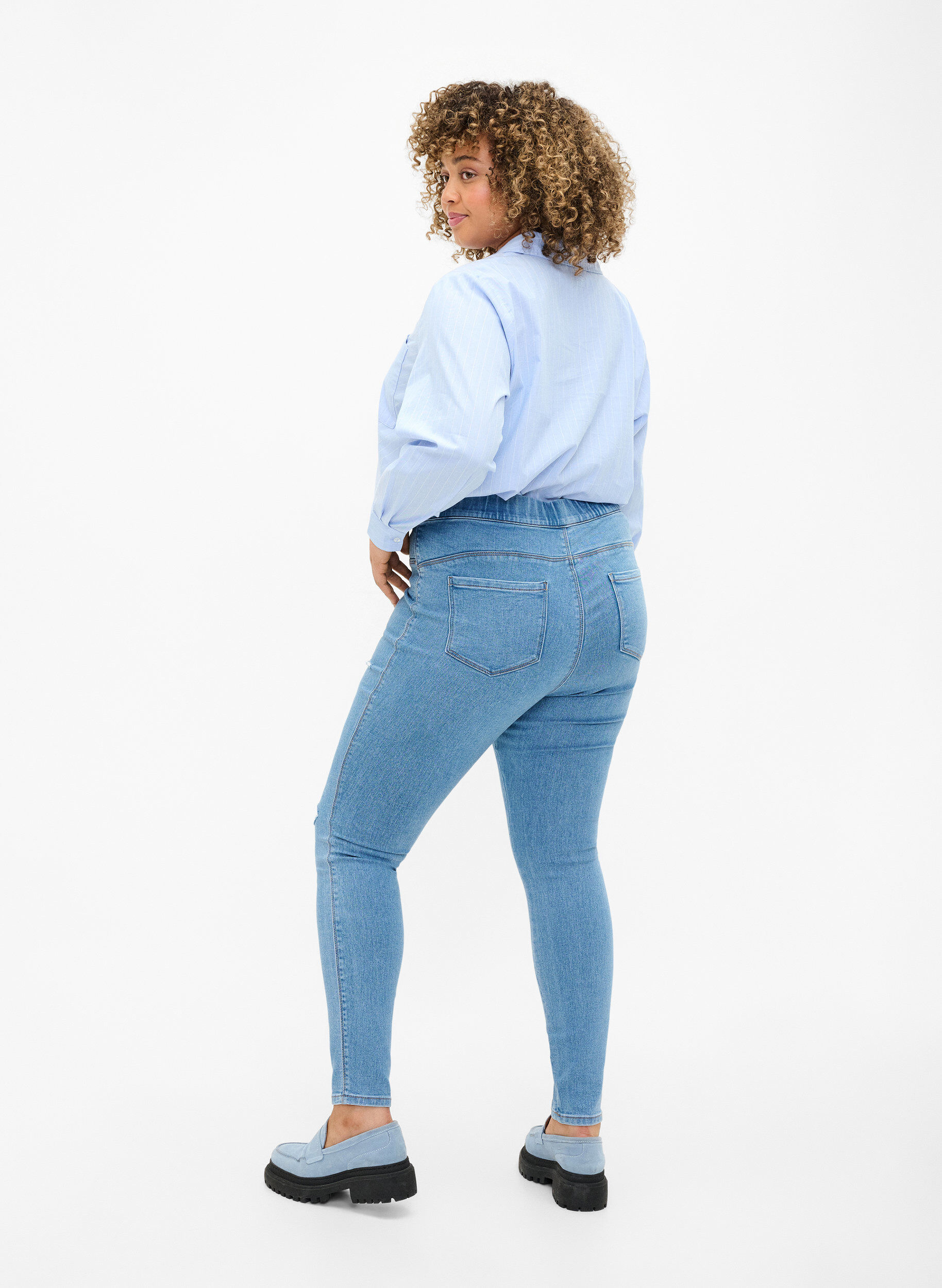 Zizzi Gescheurde jeggings, Light Blue, Model image number 1