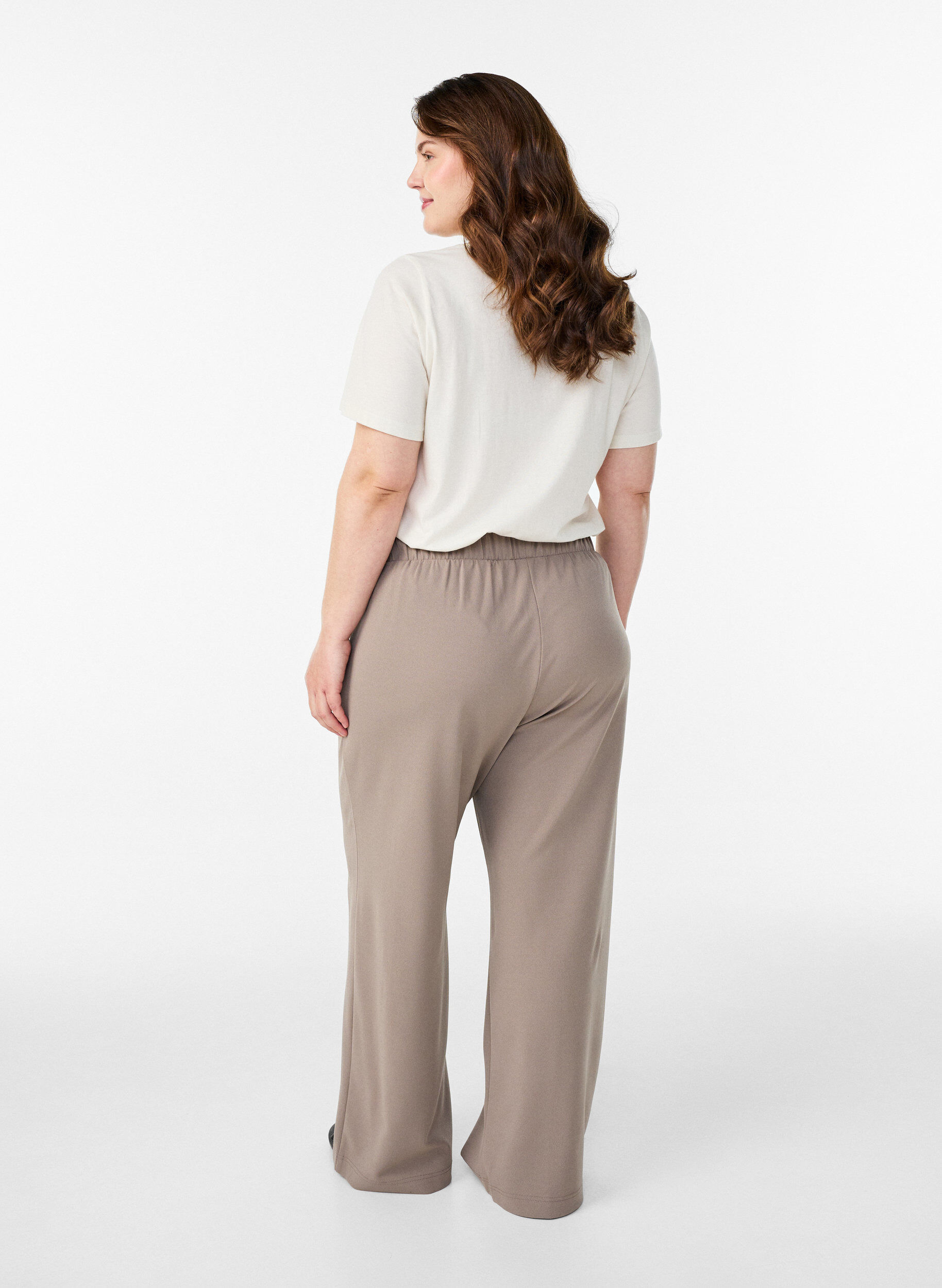 Zizzi FLASH - Broek met wijde pijpen, Beige, Model image number 1