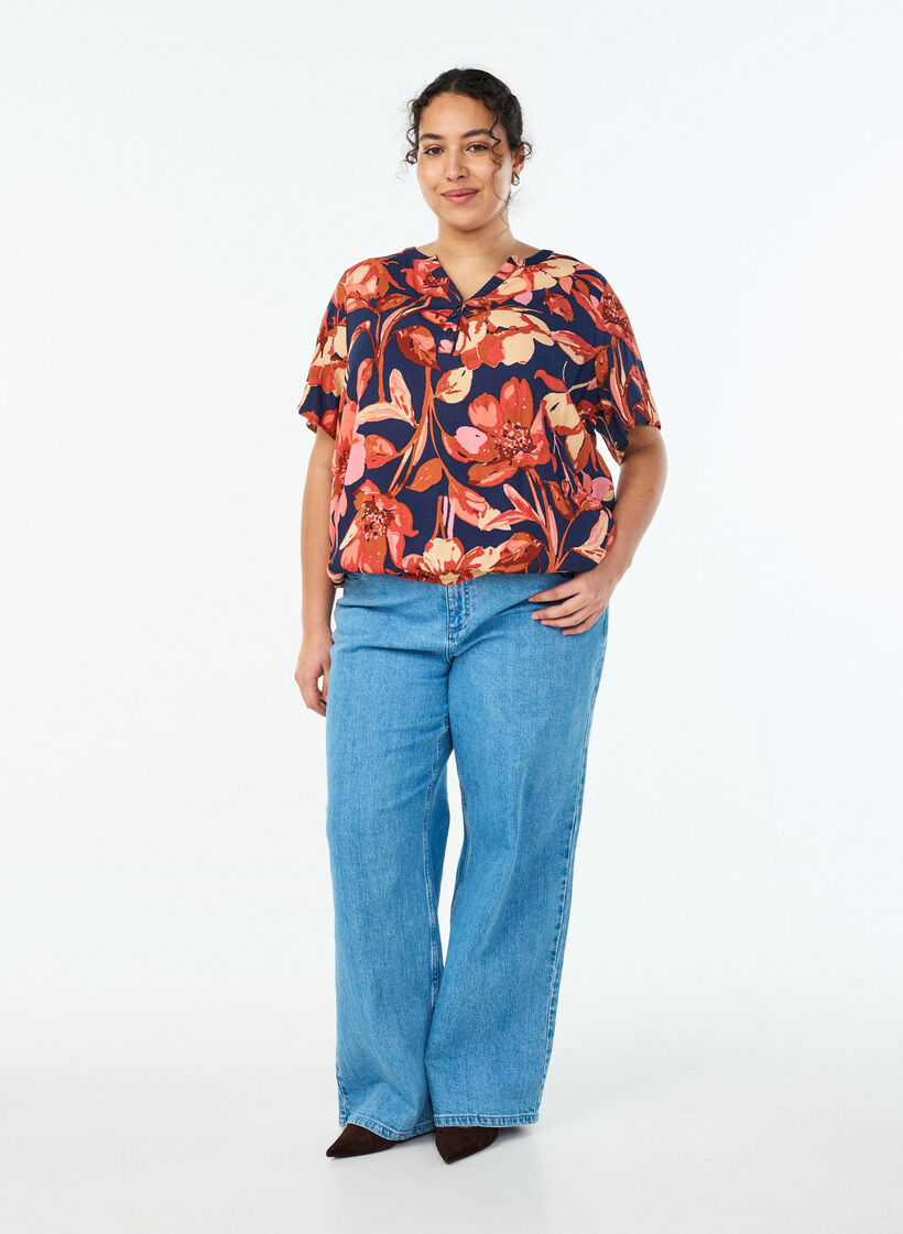 Viscose blouse met bloemenprint en korte mouwen, 9990, Model image number 1