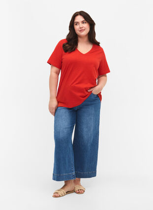 Basic t-shirt met korte mouwen en v-hals, Flame Scarlet, Model image number 2