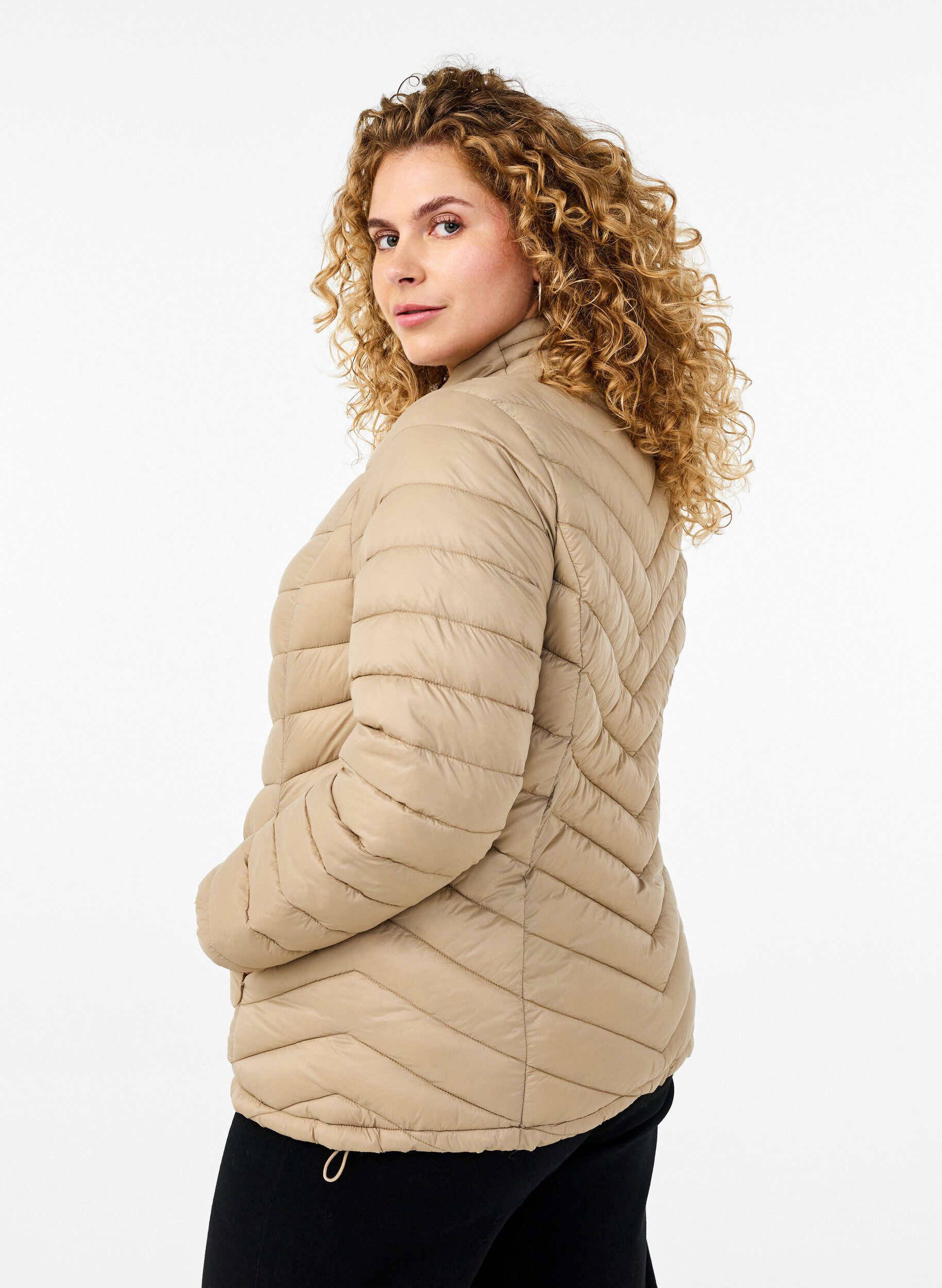 ZizziLichtgewicht jas met zakken, Bruin, Model image number 2